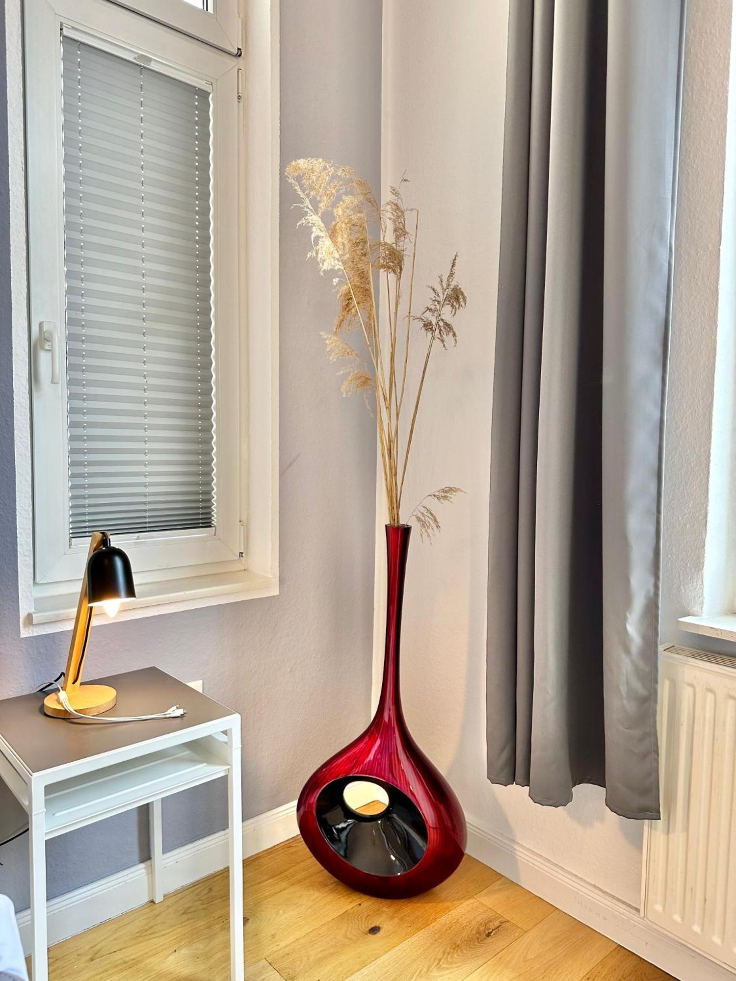 Geraeumiges City-Apartment Mit 2 Badezimmer Und Parkplaetzen D46-Og Ольденбург Экстерьер фото